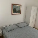 Lav *