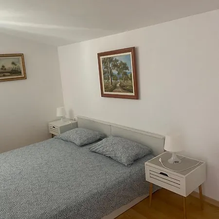 Lav Apartment