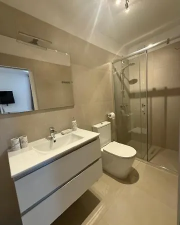 Lav